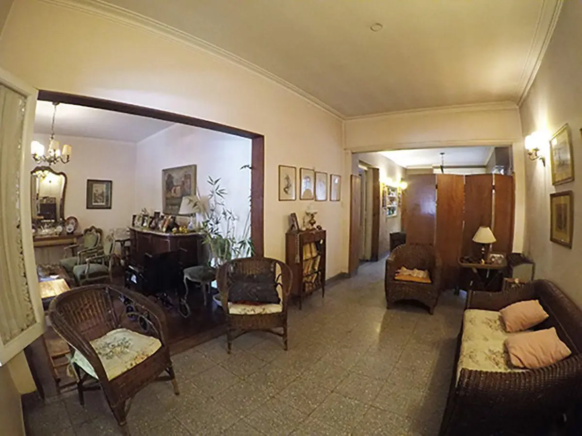 ALQUILER COMERCIAL CHALET 4 AMBIENTES CON GARAGE 2