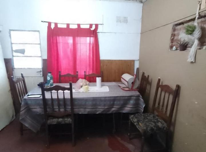 Casa en  zona comercial 5