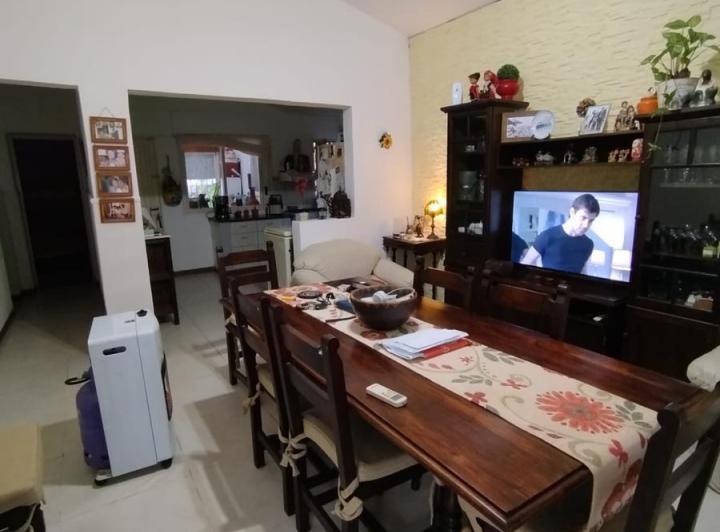 Casa en  zona Urquiza al Oeste 4