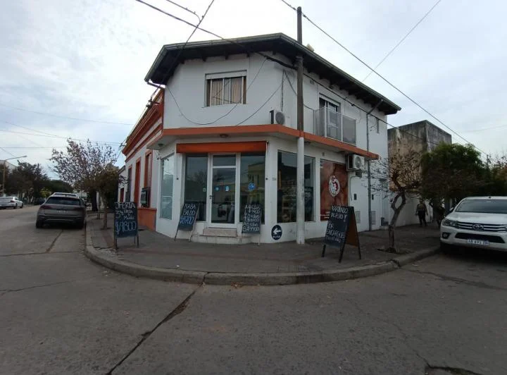 Esquina Bolivar y Aguado 2
