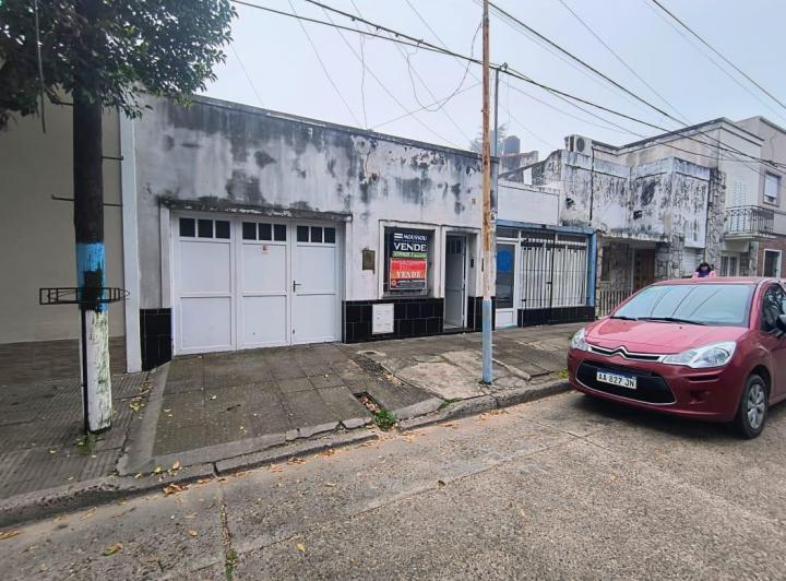 Casa en  venta calle Schachtel casi Colombo 2