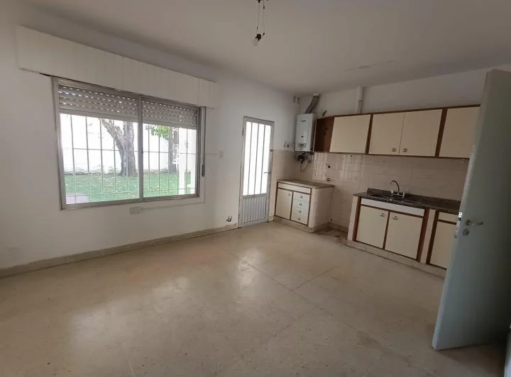 Casa en  venta en Calle Doello Jurado casi Gualeguay 4
