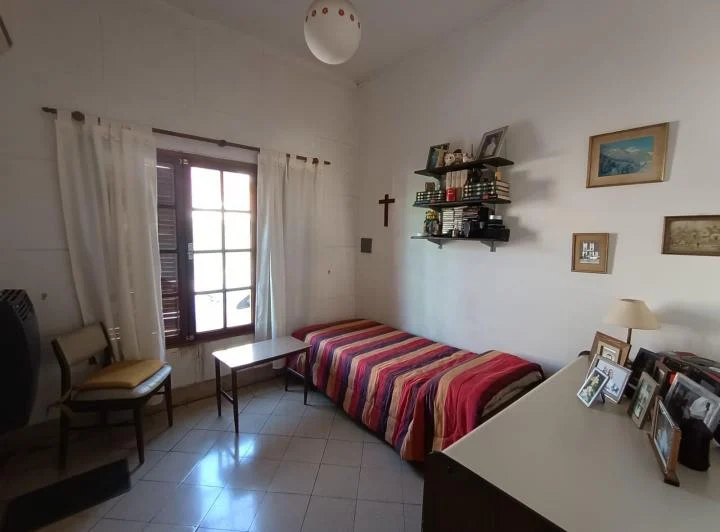 Casa céntrica en  venta ubicada en calle L. n. Palama casi Roca 3