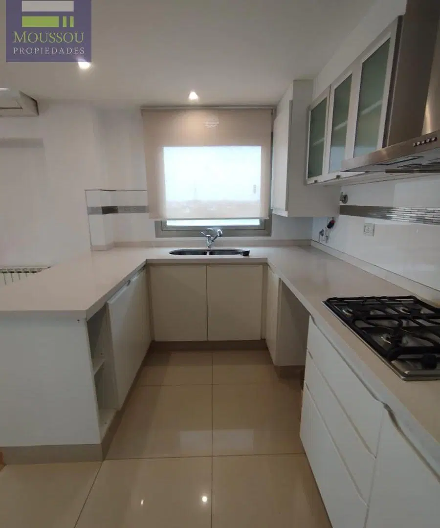 Departamento en  edificio Torre Avenida II 4