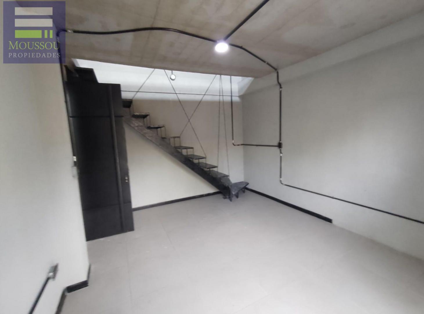Foto de Departamento en venta en calle Av. Del valle entre Casero y Alem, imagen 4