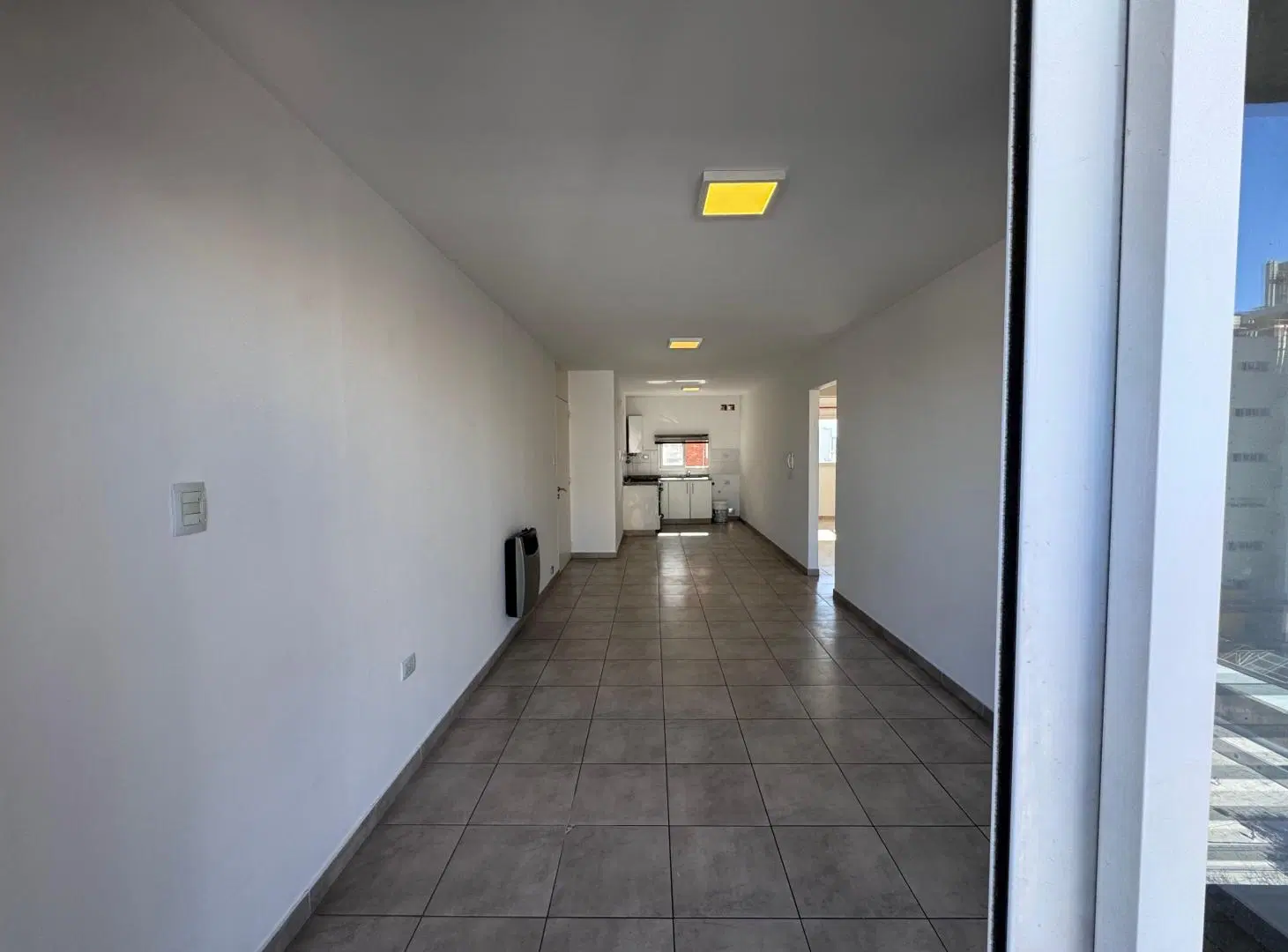 Departamento dos dormitorios en alquiler en Barrio Providencia (piso alto) 2