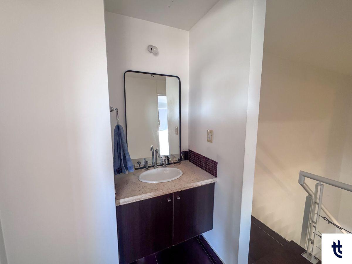Departamento Duplex en venta de dos dormitorios (4to piso) en B Alta Córdoba