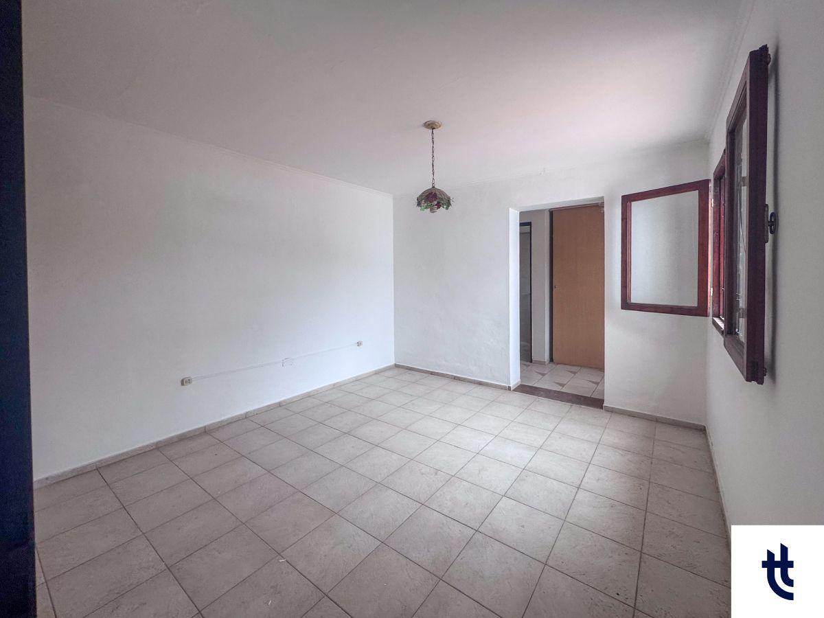 Foto de Casa en Alquiler – 3 Dormitorios en Barrio Arguello, imagen 2