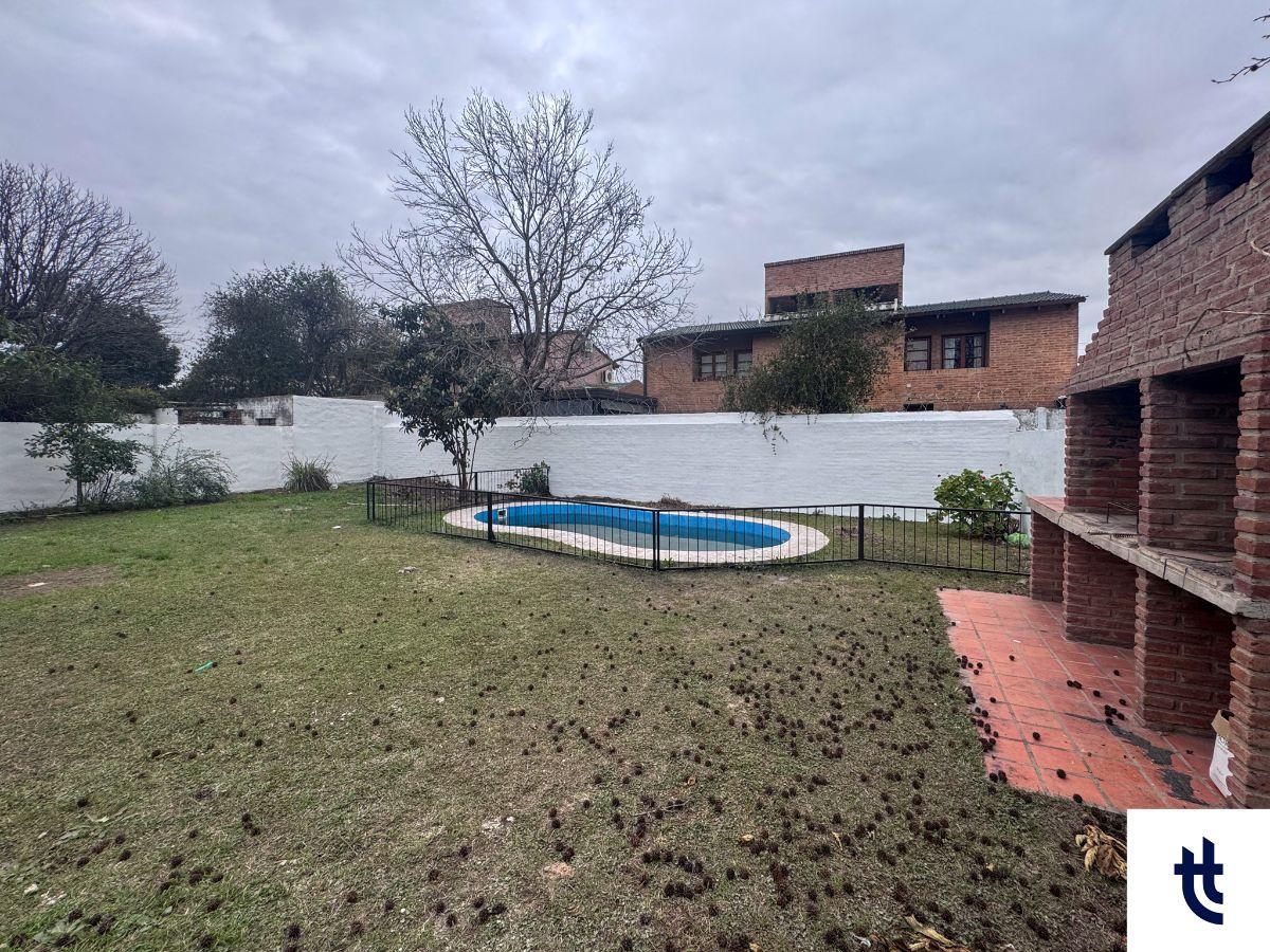 Foto de Casa en Alquiler – 3 Dormitorios en Barrio Arguello, imagen 1