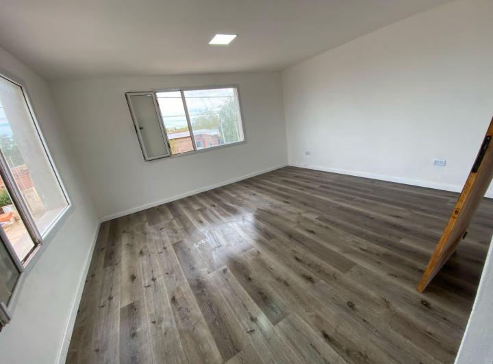 Alquilo casa en barrio la Meseta 3