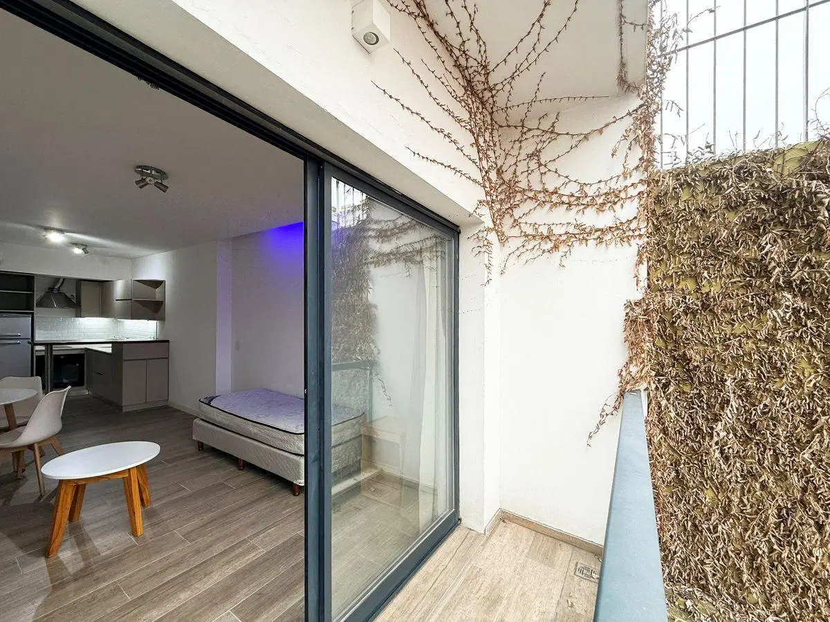 Venta de departamento 2 ambientes con balcón y amoblado 3