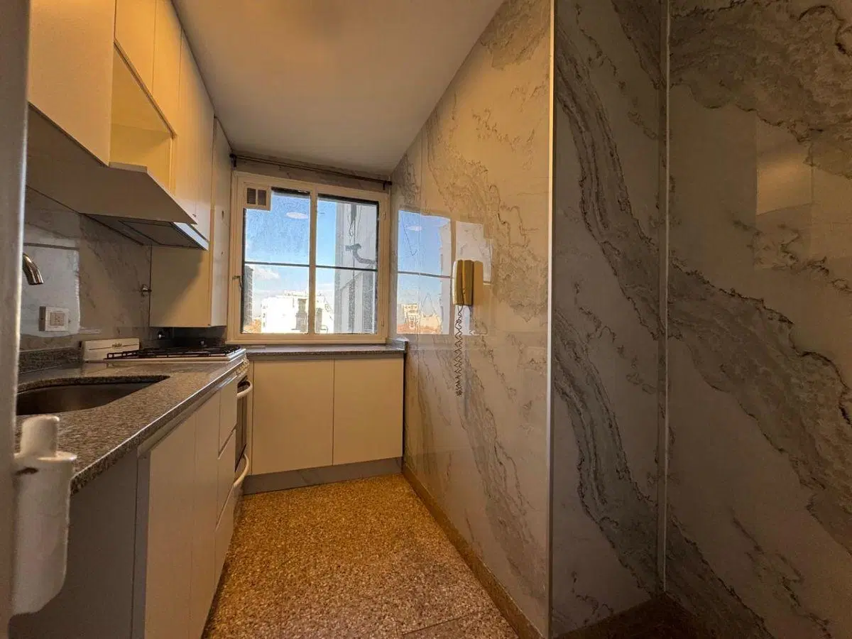 Departamento de 38 m² con 1 dormitorio en alquiler en Almagro 8