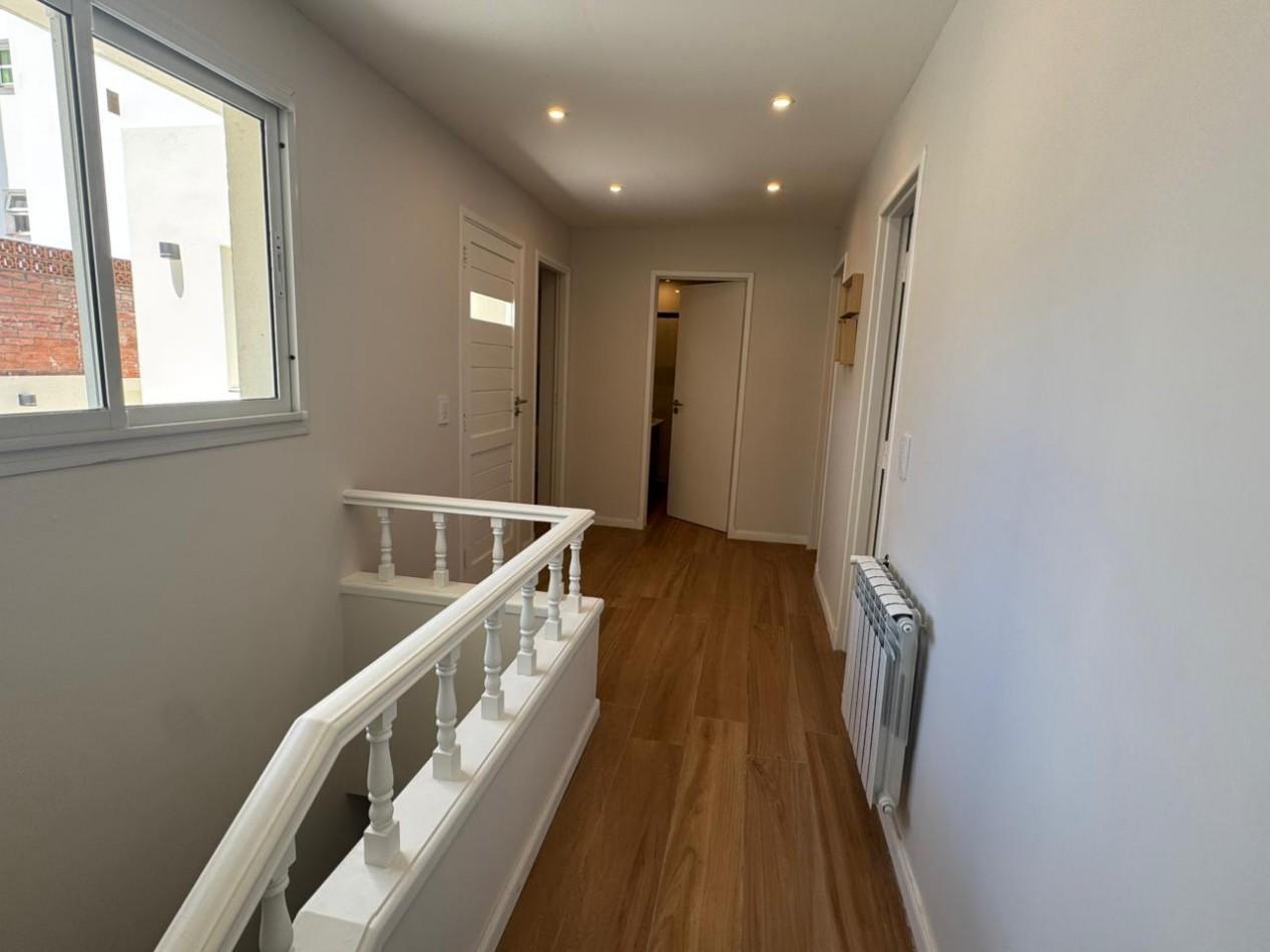 Foto de ¡INGRESO EXCLUSIVO! Imponente Propiedad de 5 Ambientes con Garage y, imagen 4