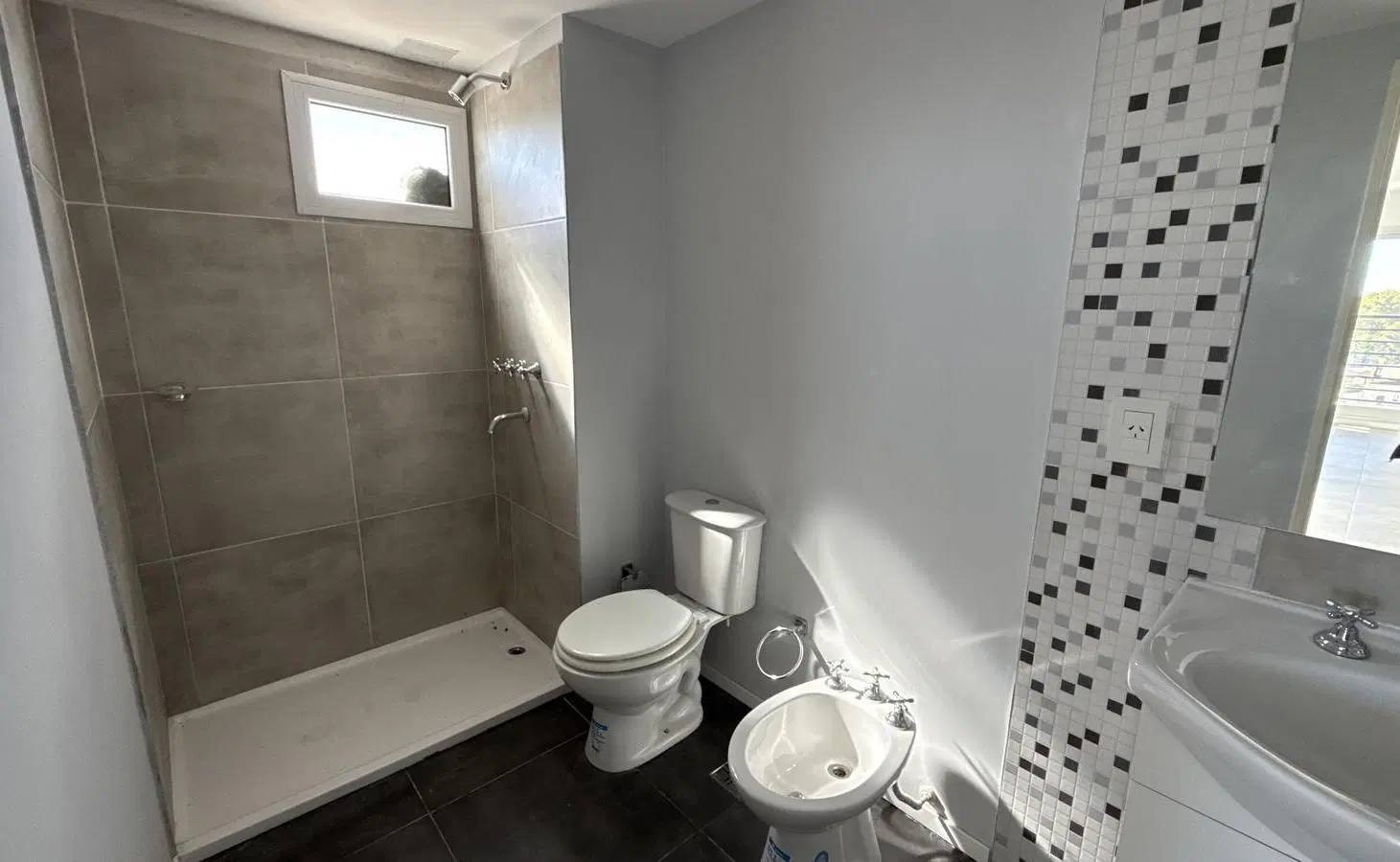 Departamento de 1 dormitorio a estrenar en Arroyito 2