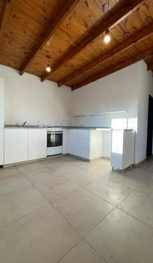 Alquiler depto 2 ambientes con patio · Lomas de Zamora 5