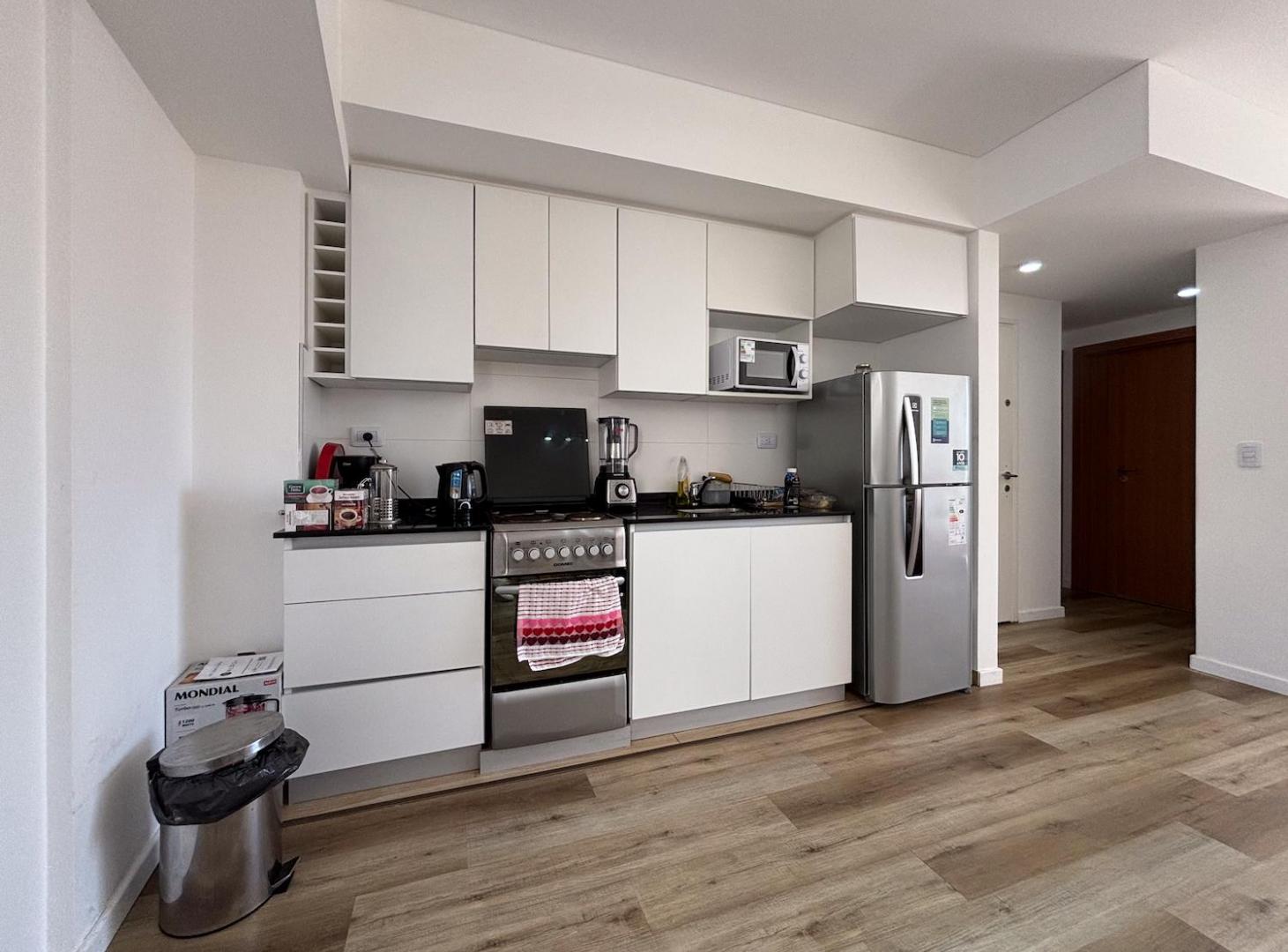 Foto de Venta Departamento · 2 ambientes · Luminoso · Balcón terraza 20 m2 ·, imagen 2