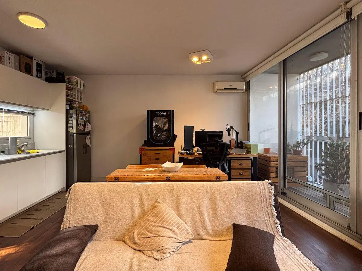 Venta departamento 2 ambientes · Balcón · Cochera cubierta · Terraza · Coghlan 3