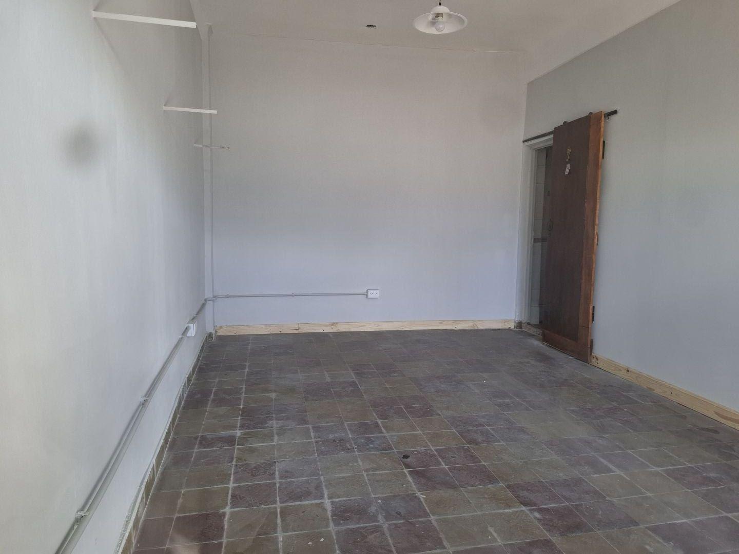 Foto de Local de 3,30 x 5,50 en alquiler | Berazategui, imagen 1