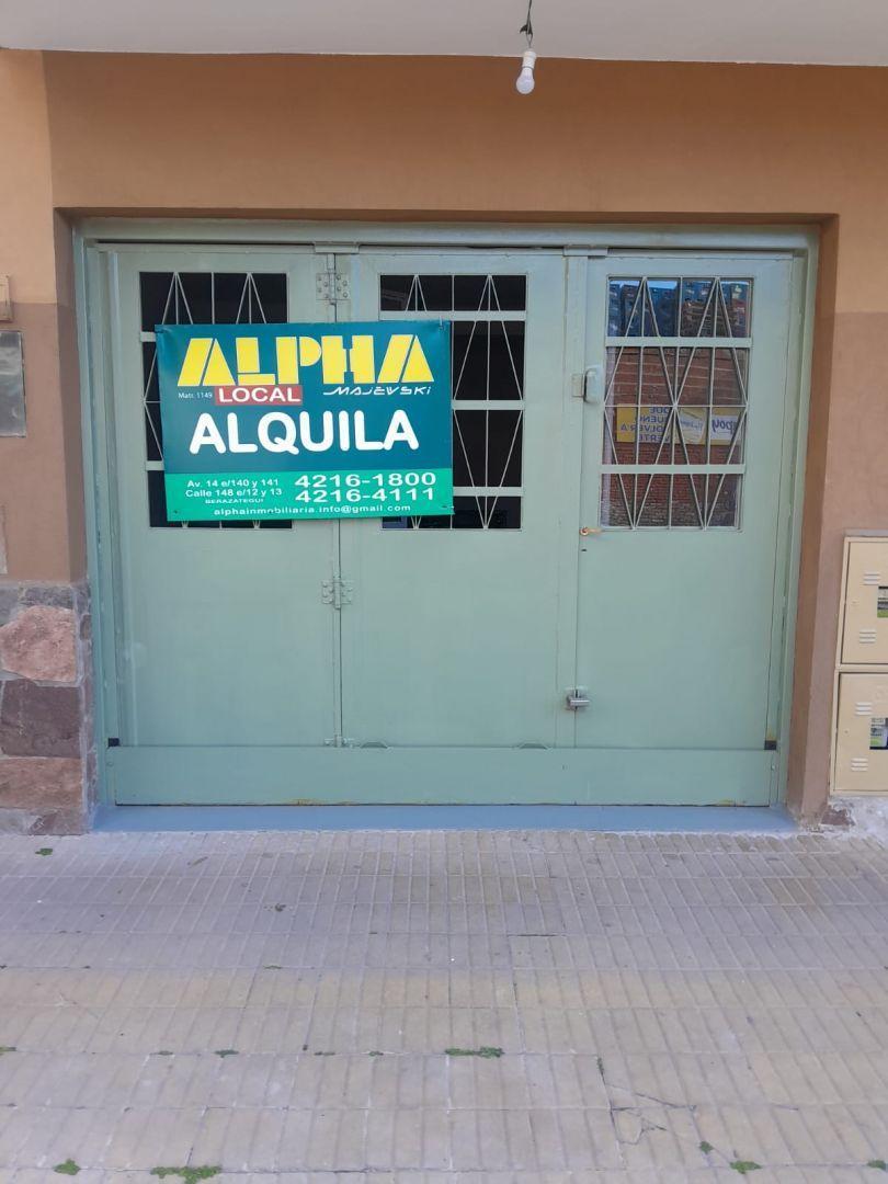 Foto de Local de 4 x 8 mts. en alquiler | Berazategui, imagen 2