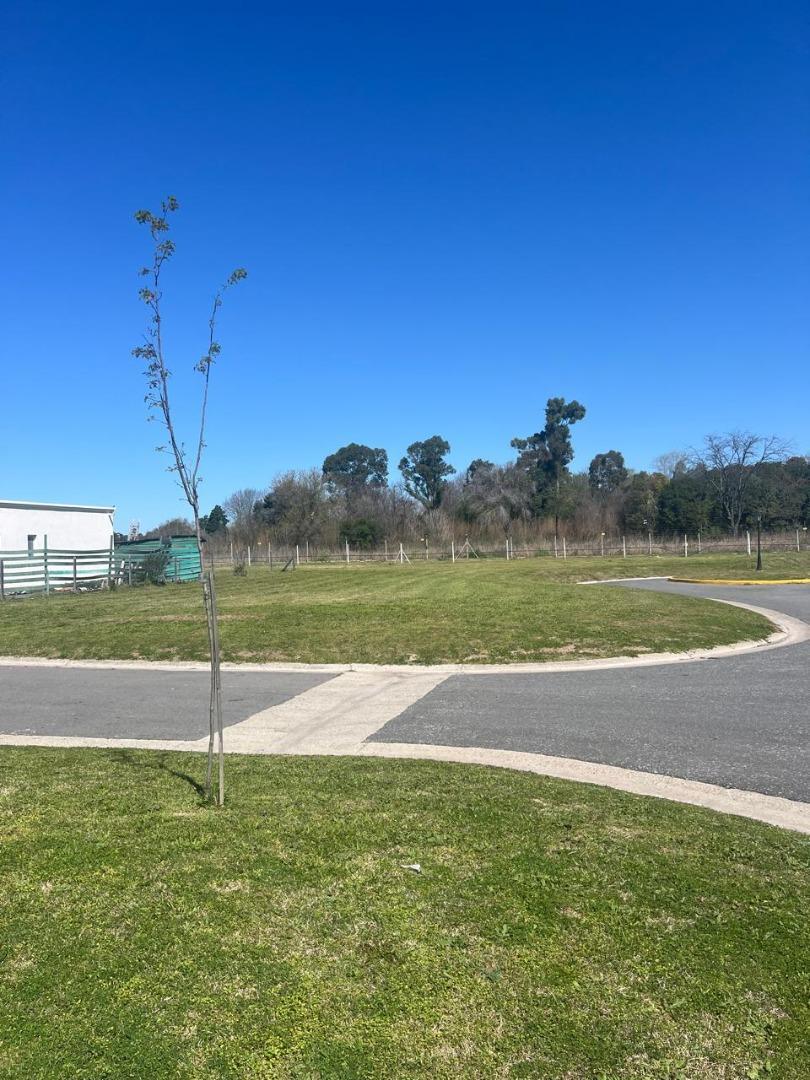 Foto de Terreno de 640 m2 en Country San Sebastián, imagen 3
