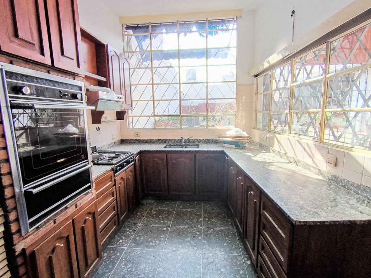 Foto de Piso Único de 4 Ambientes con Patio y Terraza., imagen 4