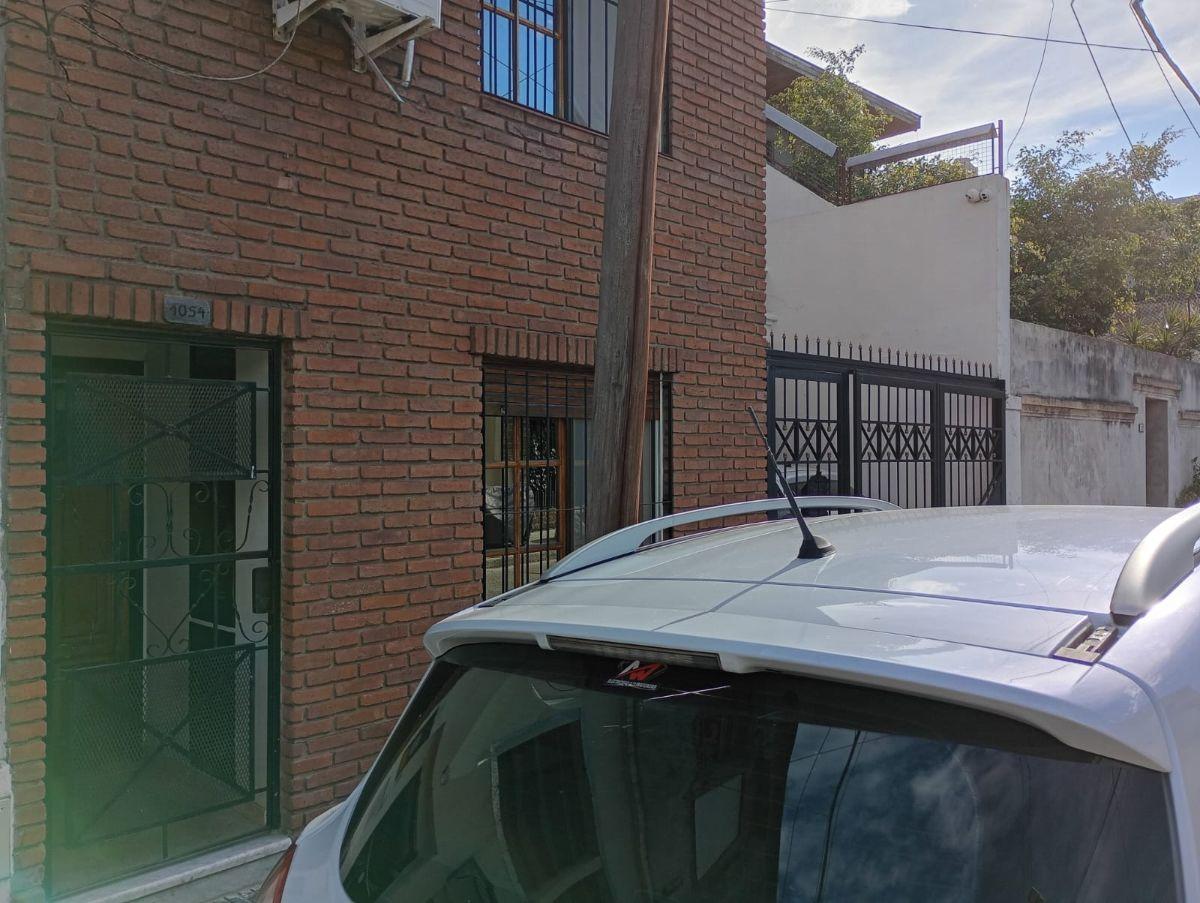Foto de Tipo Casa 2 Amb. P.B. C/Patio, Lateral. Sin Expensas., imagen 1