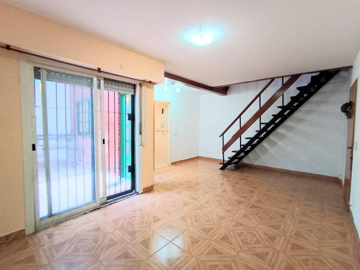 Foto de Tipo Casa 2 Amb. P.B. C/Patio, Lateral. Sin Expensas., imagen 2