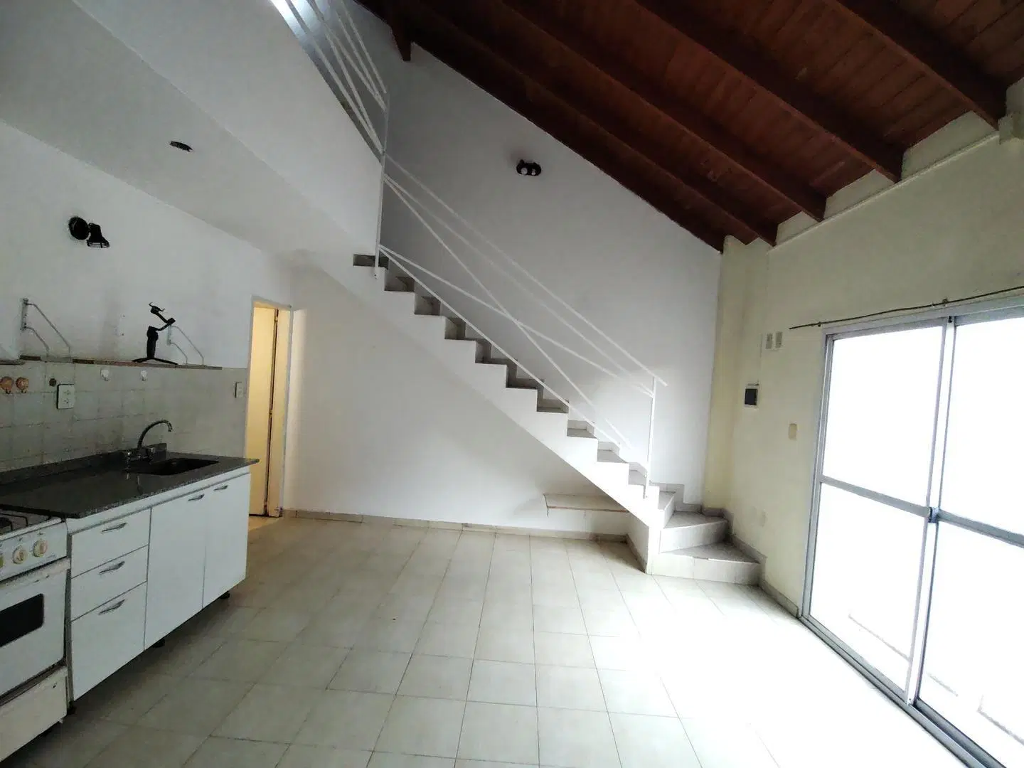 Departamento tipo Loft con Entrepiso | 32 mts | Morón Centro 4