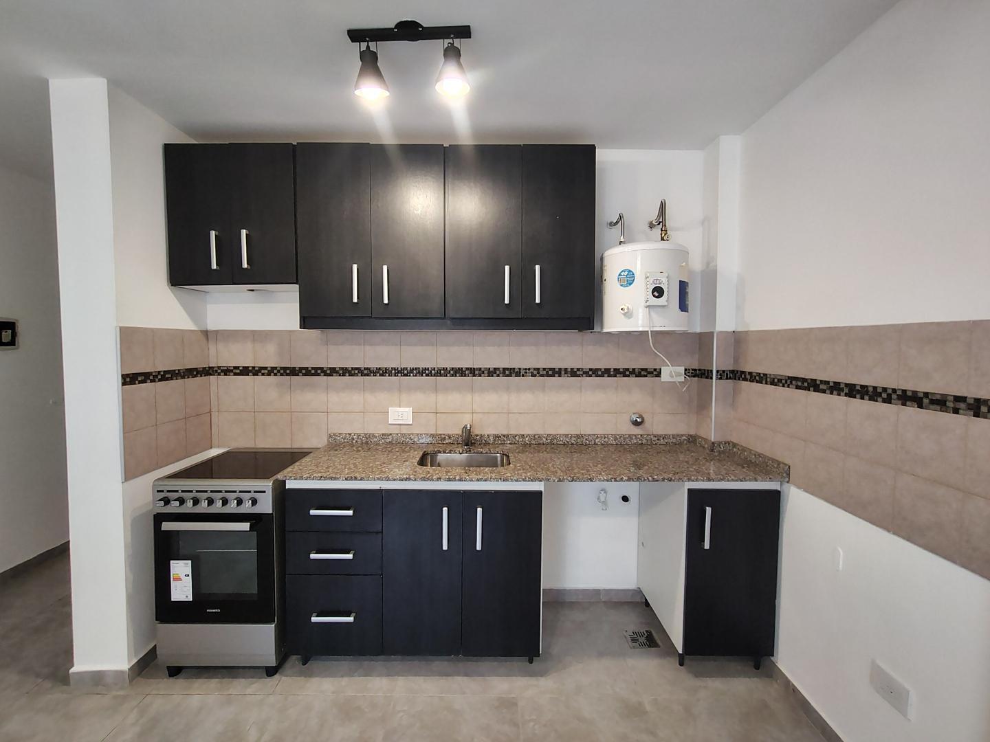Foto de DEPARTAMENTO MONOAMBIENTE COCINA COMPLETA 24 MT2, imagen 1