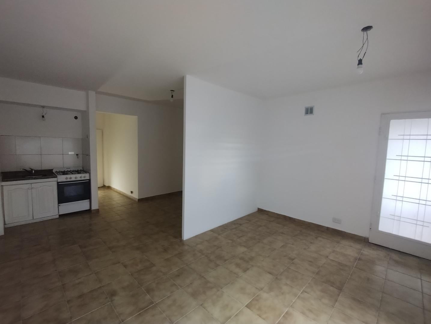 Foto de MOMOAMBIENTE DIVIDIDO 43 m2 + PATIO 8 m2 (Sin expensas), imagen 5