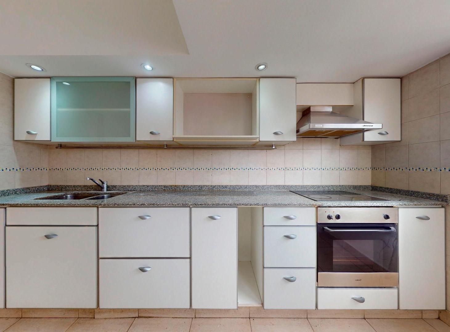 Foto de DEPARTAMENTO 2 AMBIENTES CON COCHERA, AMENITIES Y VIGILANCIA, imagen 3