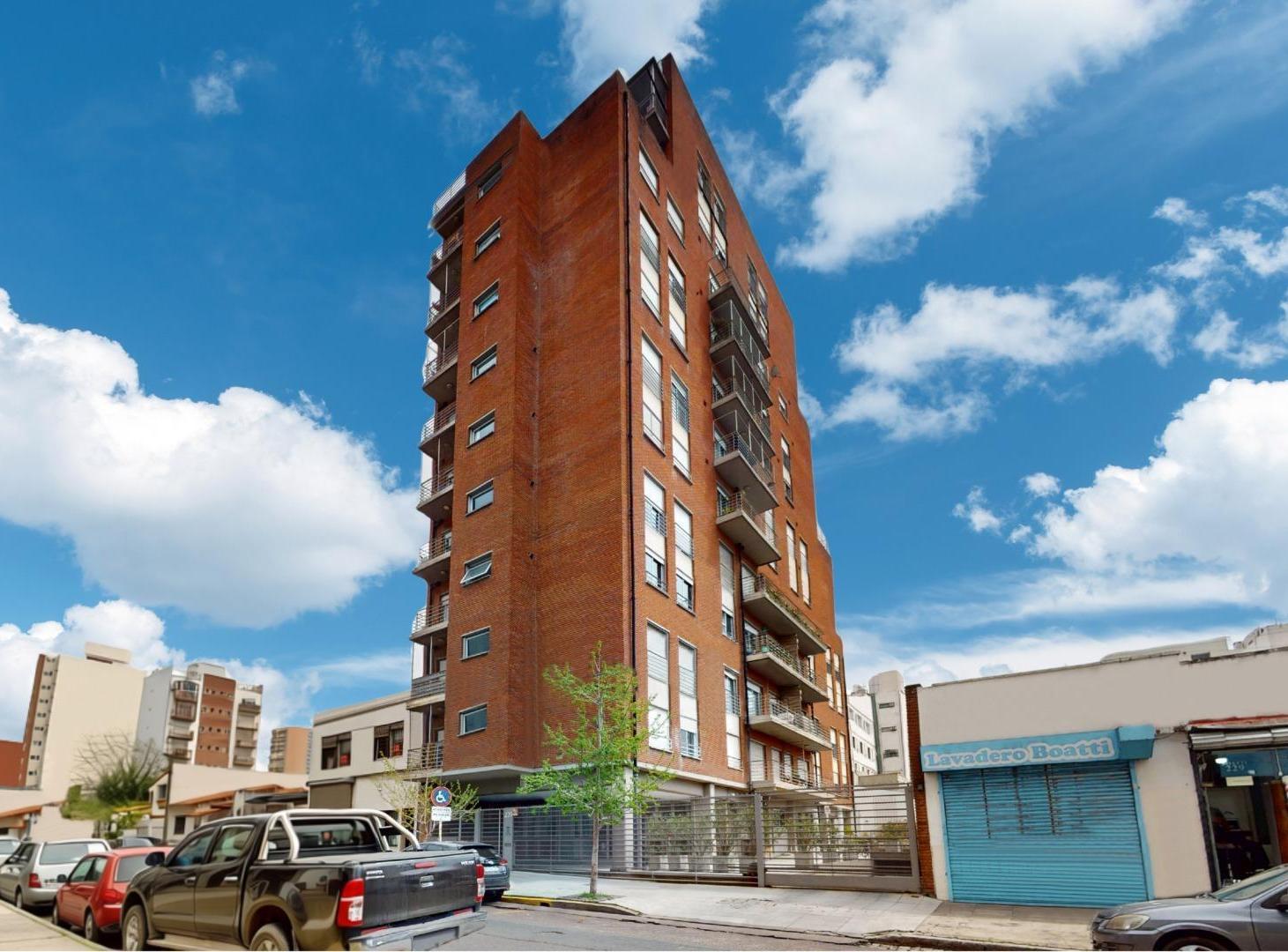 Foto de DEPARTAMENTO 2 AMBIENTES CON COCHERA Y AMENITIES EN MORÓN, imagen 1