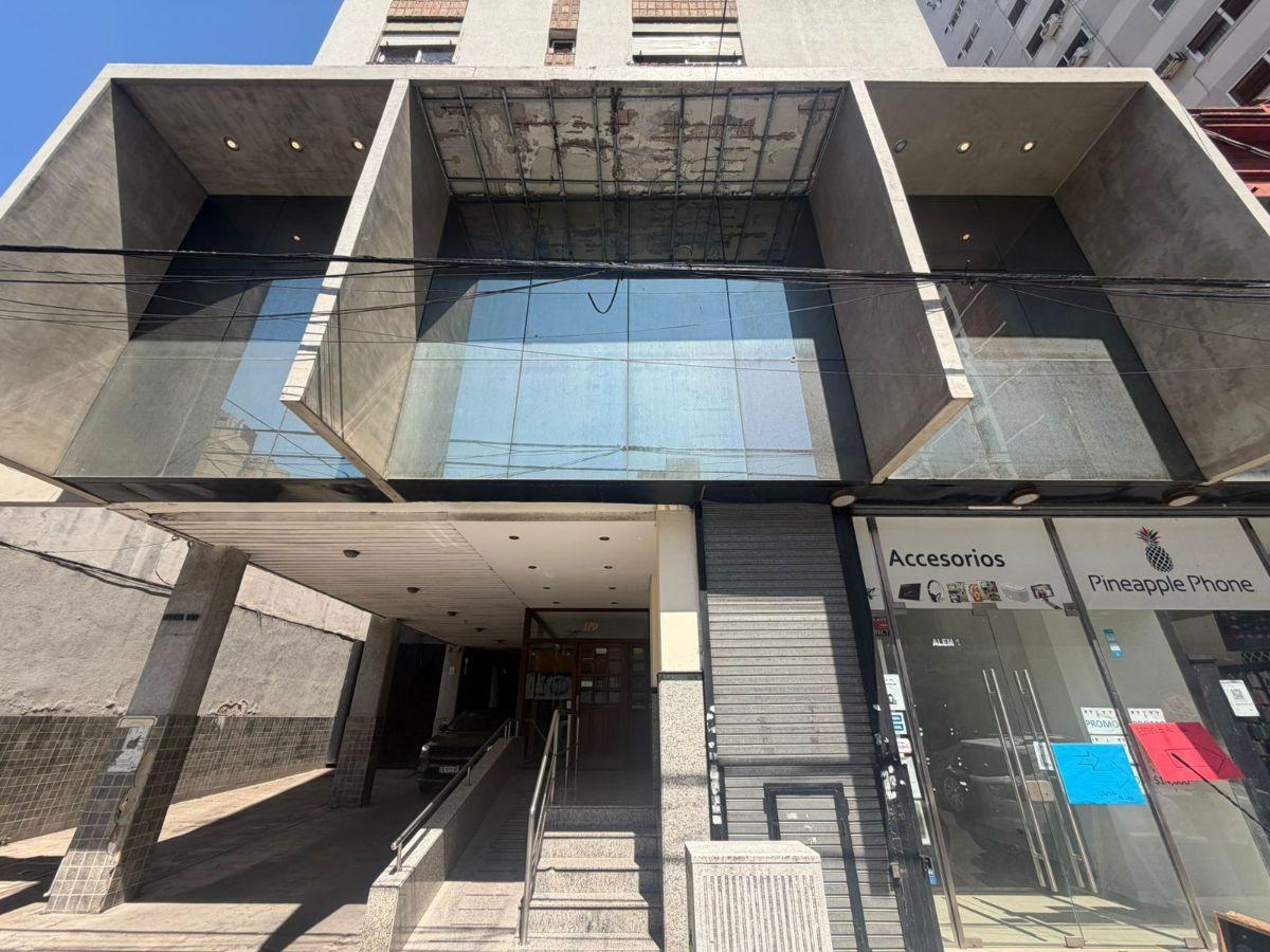 Venta Oficina Remodelada en Quilmes Centro