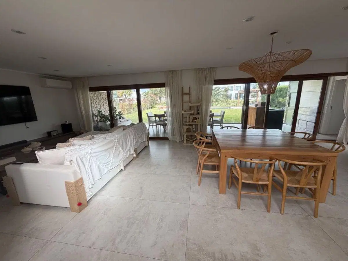Casa de 3 dormitorios en venta en Greenville Polo & Resort 3