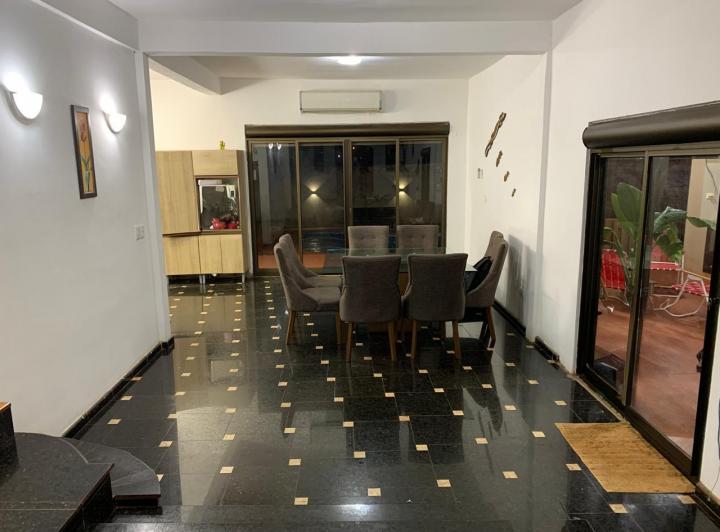 Casa de 285 m² en Zona Residencial de Iguazú 5