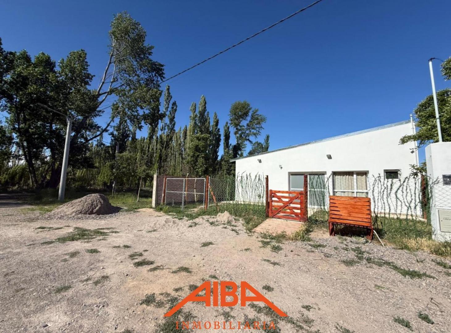 Casa con departamento en Plottier