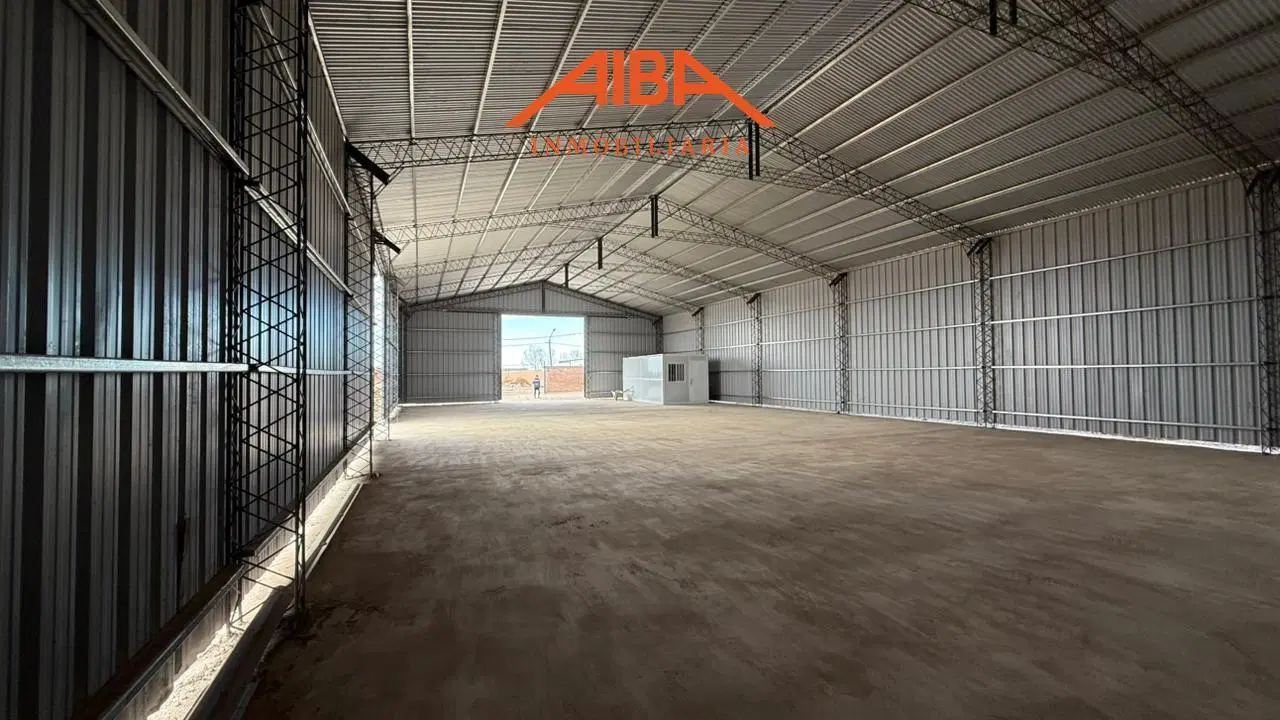 Galpón de 450 m2 en Parque Industrial de Centenario 2