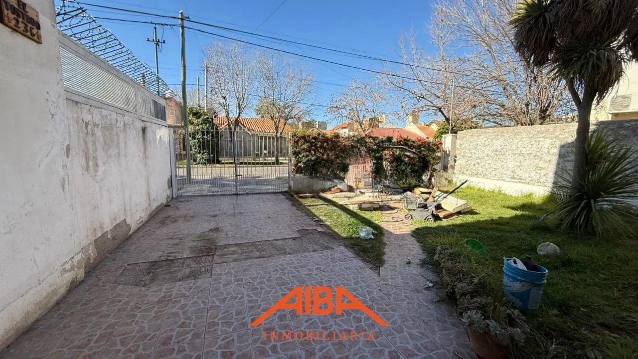 Casa de 2 domitorios en Lejos de Buenos Aires- Neuquén 3