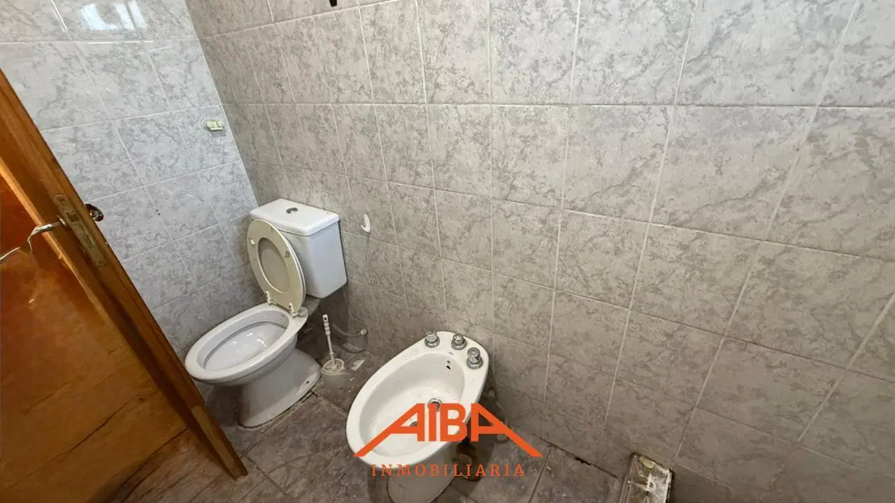 Casa de 2 domitorios en Lejos de Buenos Aires- Neuquén 5