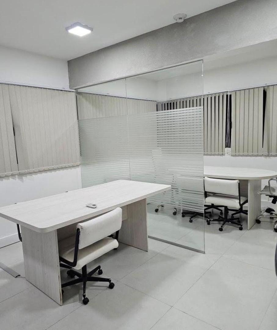 Foto de Alquiler de oficina amoblada en Neuquén Capital, imagen 2