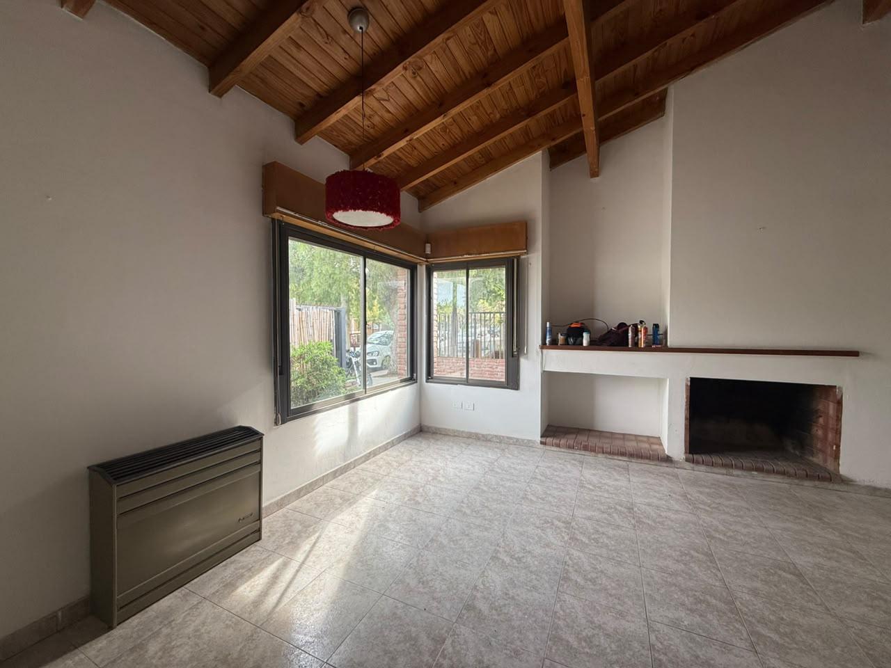 Foto de Alquiler de casa en Cipolletti Bº Jorge Newbery, imagen 4