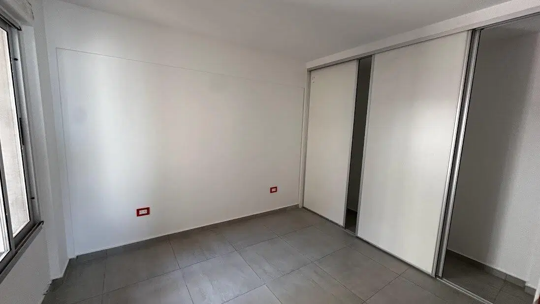 Alquiler de un dormitorio: nuevo, con terraza exclusiva 4