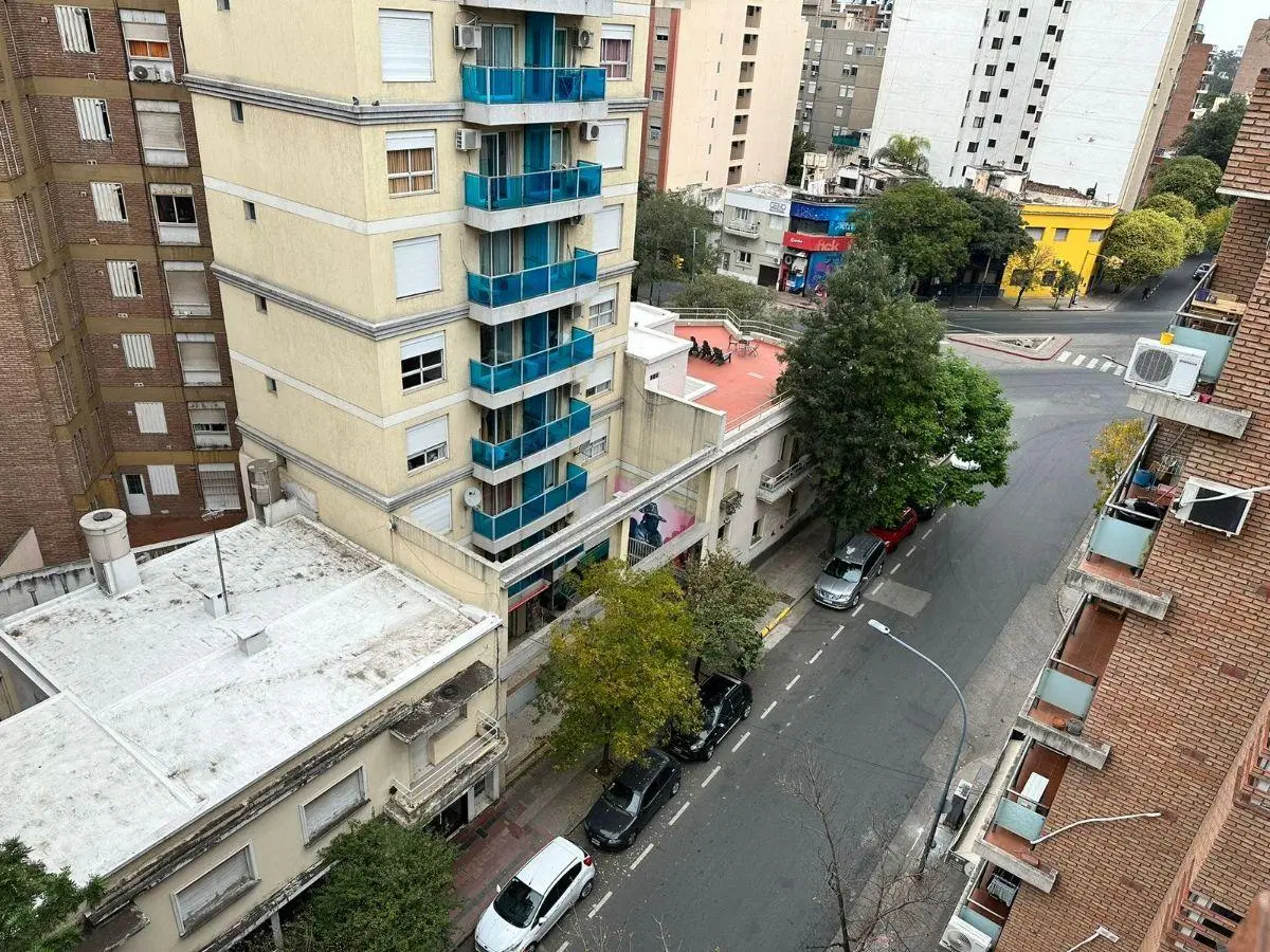 Departamento de 70 m2 con 2 dormitorios en alquiler en Nueva Córdoba 2