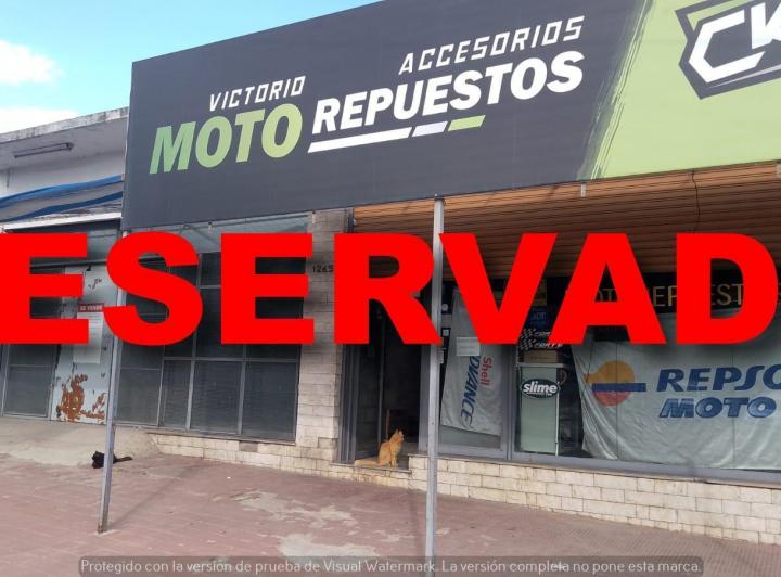 RESERVADO  2 Locales  Salida a 2 calles - La Falda - Córdoba