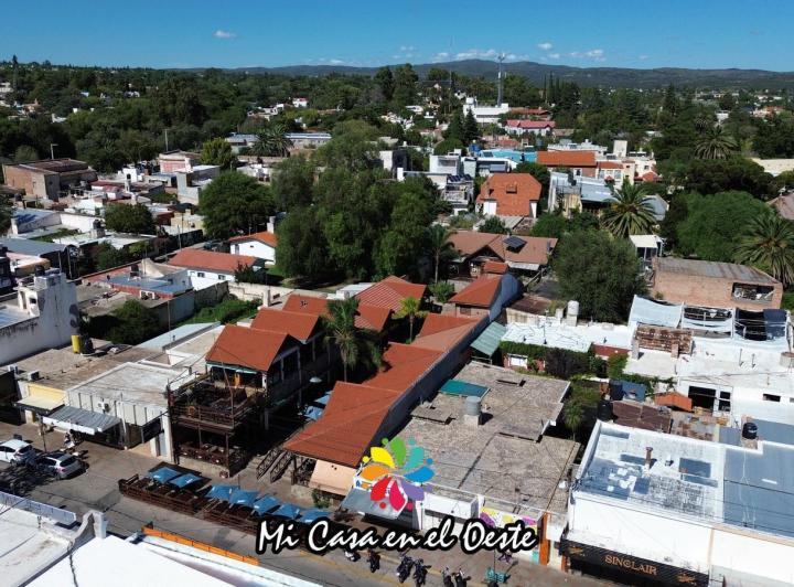 Foto de Galería Comercial Venta Exclusiva: 14 locales depto - Capilla del Monte, imagen 3