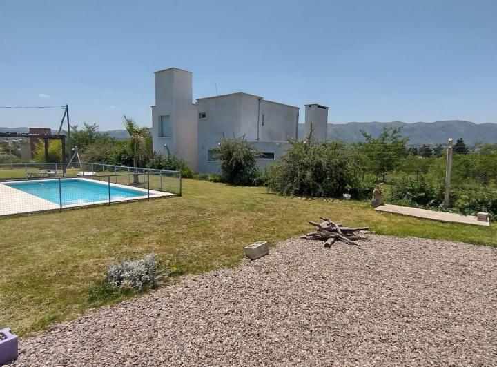 Alquiler para 1 a 2 personas permanente - Villa Giardino - Córdoba 1