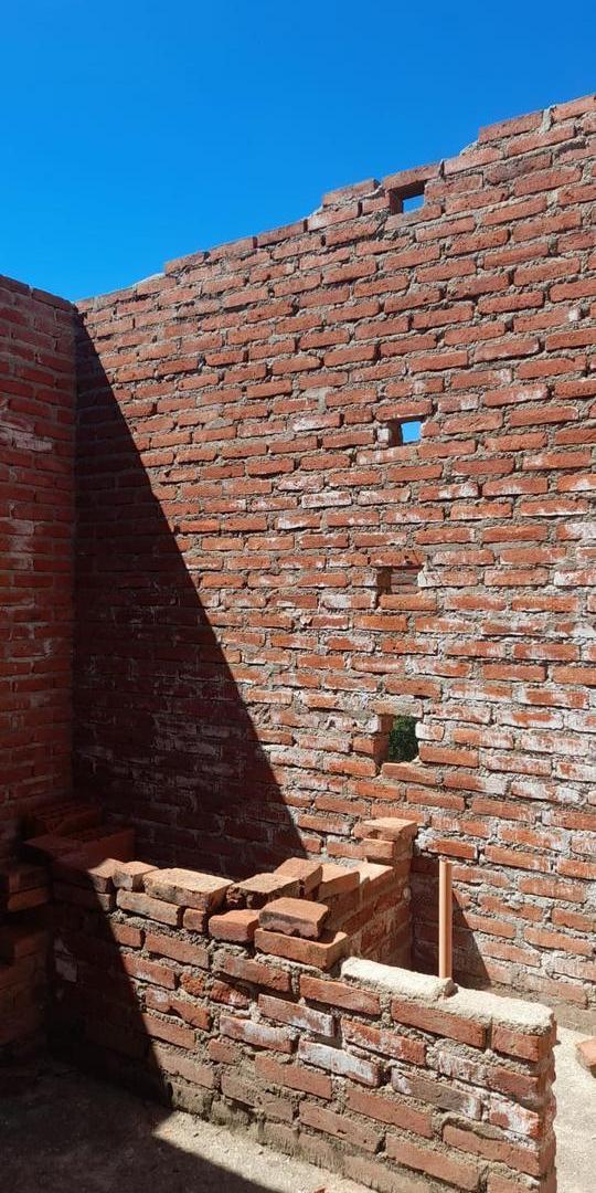 Foto de Lote de Terreno con construccion a terminar 2 dormitorios - Huerta, imagen 1