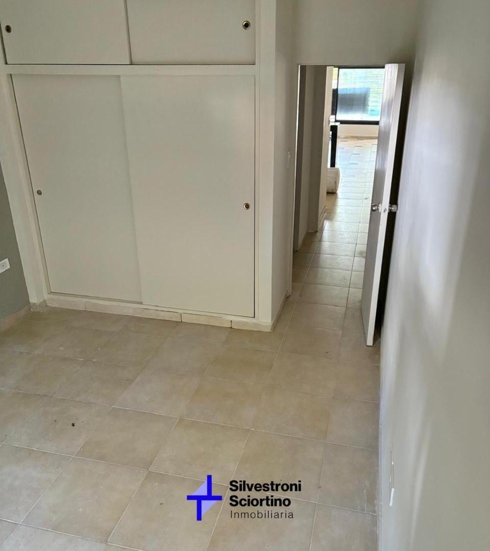 Foto de OPORTUNIDAD!!! - Dpto. 2 dorm. y patio en ALAMEDA DE LA F., imagen 4