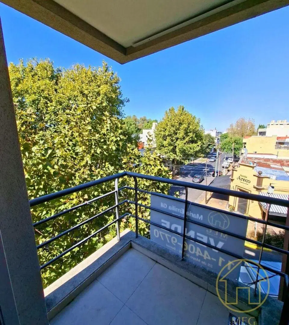 Departamento de 42 m² con 1 dormitorio en venta en Bernal. 3