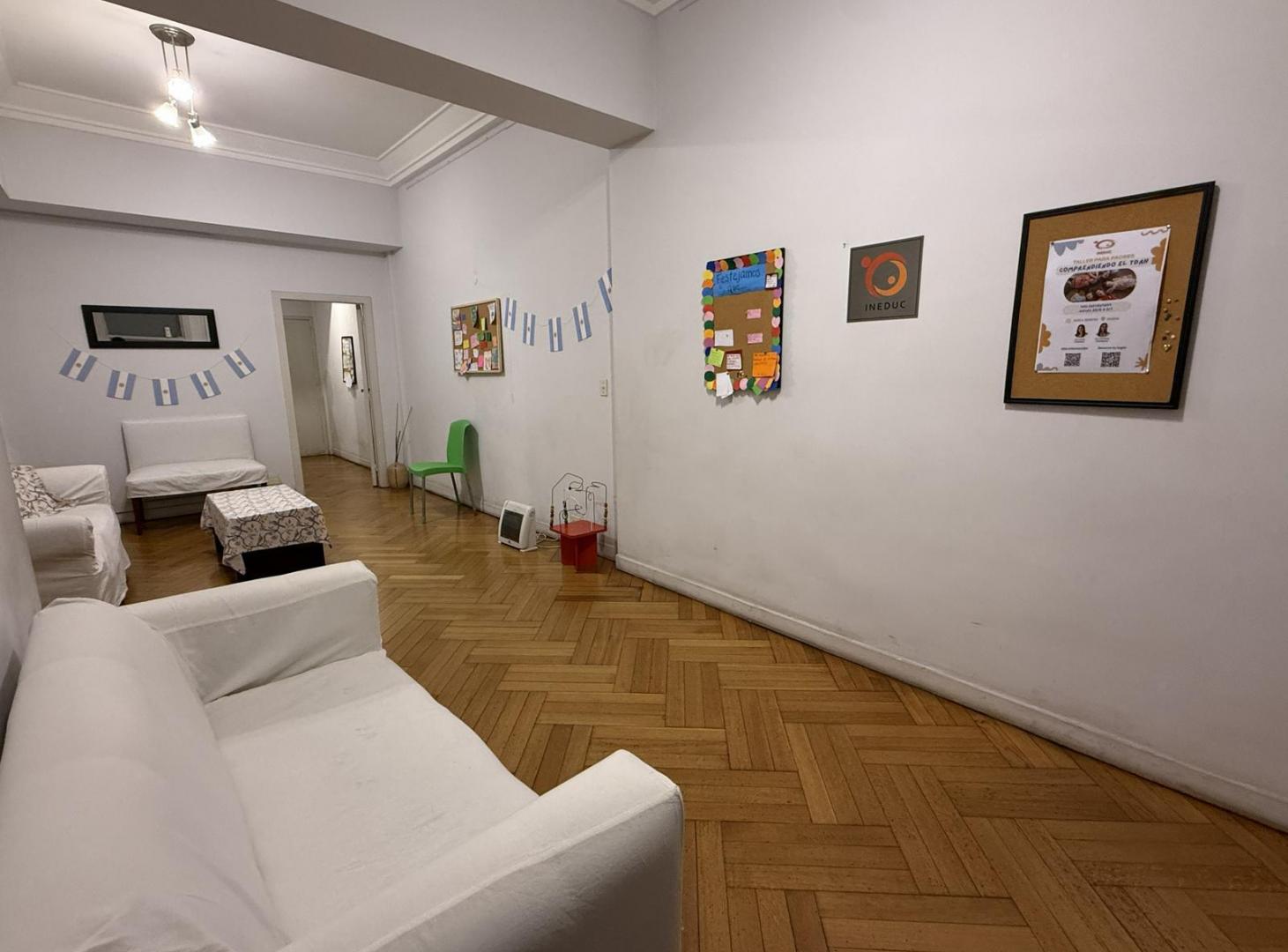 Foto de OFICINA EN VENTA 103M2 IDEAL CONSULTORIOS EN RECOLETA - 4 AMBIENTES, imagen 5